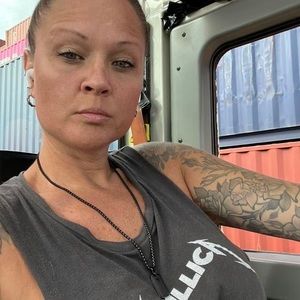 Meet your Posher, Monica